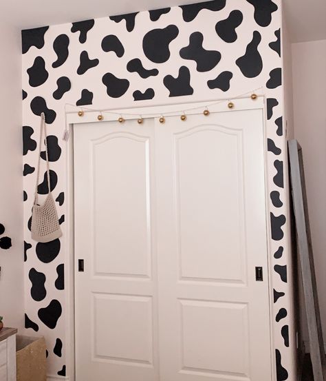 Easy task for quarantine! Simply trace free hand and cut out spots from black poster board! Just did this to my own bedroom because I am completely obsessed with cow print!! Takes a while but so happy with the outcome! Cow Print Accent Wall Bedroom, Cow Print Wall Bedroom, Cow Print Room Decor Aesthetic, Cow Room Ideas, Cow Print Room Ideas, Cow Print Bedroom Ideas, Cow Print Room Decor, Cow Print Room, Cow Print Bedroom