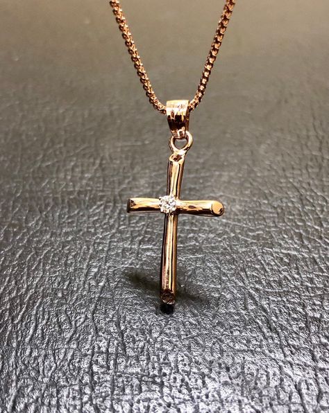 DeKara Designs Clearance Metal- 14K Rose Gold, .583. Stone- 1 Round Diamond F-G Color VS1-VS2 Clarity, 0.07 Carats.   Modern Minimalist Handmade 14K Rose Gold Diamond Cross Necklace/Pendant.  The center of the cross has a professionally prong set round fiery diamond.  The cross is 1.20 inches long including the bail and 0.62 inches wide.  The cross has a beautiful shine with a high polished finish.  Necklace is a beautiful diamond cut wheat chain made in 14K Rose Gold and is 16 inches in length. Gold Diamond Cross Necklace, Cross Chain Necklace, Clay Cross, Diamond Cross Necklace Gold, Golden Cross, Diamond Cross Necklace, Chic Rings, Diamond Cross Necklaces, Cross Chain