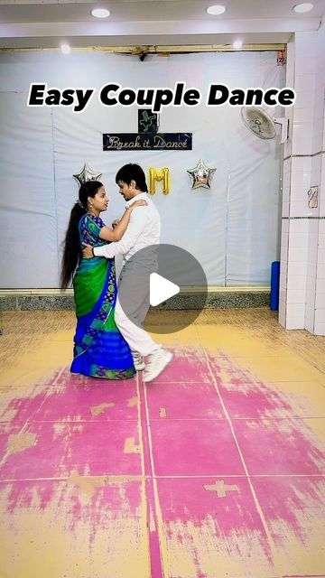 Dance For Couples, Easy Dance Steps For Wedding, Best Couple Dance Videos, Couple Dance Songs Wedding, Hair Styles For Reception, Love Dance Couple, Couple Pose Wedding, Bachata Dance Couple, Salsa Dance Video