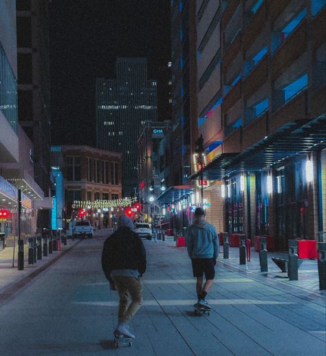 Late Night Skating, Skatepark Aesthetic Night, Night Skating, Skateboarding At Night, Late Night Skateboarding, City Skateboarding, Skateboard Boy, Abandoned Skate Park Aesthetic, Album Concept