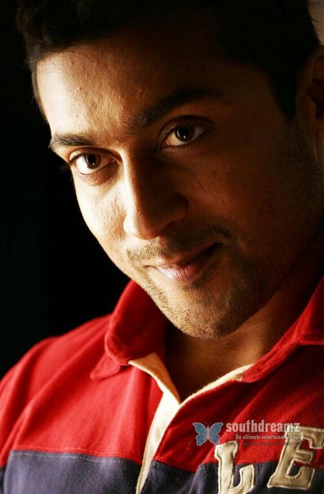 Varanam Aayiram, Vaaranam Aayiram, Suriya Sivakumar, Tamil Actors, Surya Actor, Malayalam Movies, Woman Artwork, Black Woman Artwork, Malayalam Movie