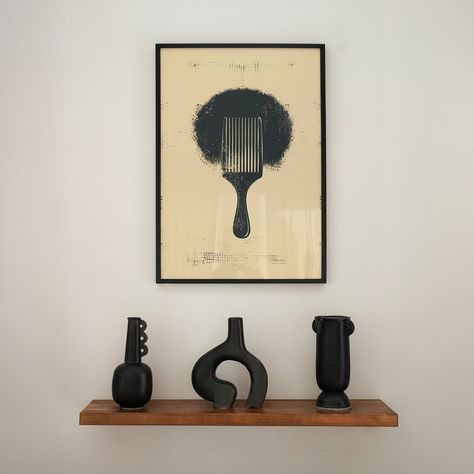 Vintage style poster of an afro hair comb, the art has a monochromatic and minimalistic colour scheme and a striking grainy effect. Tradition and modernity are beautifully fused together, making it an ideal addition to both contemporary and classic interior designs. Tradition and modernity are beautifully fused together, making it an ideal addition to both contemporary and classic interior designs. Makes a perfect gift for your friend's housewarming, birthday, Christmas or other special events. Afro Bohemian Style Decor, African Poster, Modern African Decor, Afrocentric Decor, Afro Pick, Pick Comb, Afrocentric Art, Classic Interior Design, Art African