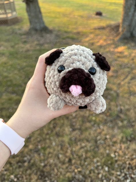 crochet toys Crochet Pug Amigurumi, Pug Stuffed Animal, Pug Crochet Pattern, Newborn Crochet Patterns Free, Crochet Potato, Crochet Pug, Pug Pattern, Crochet Puppy, Thread Pattern