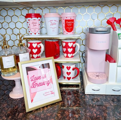 Valentines Day Coffee Bar Decor, Valentine Coffee Bar Ideas, Valentines Coffee, Valentine Coffee, Coffee Stations, San Valentine, Lash Studio, Diy Valentine's Day Decorations, Holiday Classroom