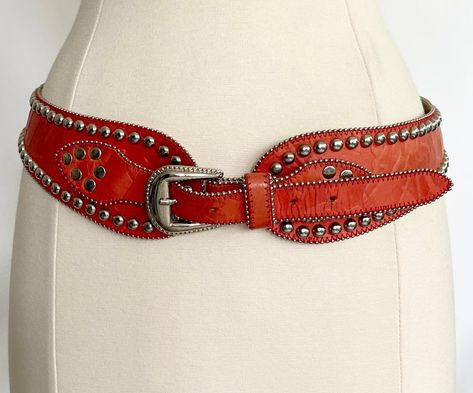 American Vintage Clothing, Rodeo Belt Buckles, Cowboy Belt Buckles, Leather Belt Buckle, Cowboy Belt, Western Buckles, Rodeo Queen, Western Belt Buckles, Hip Belt