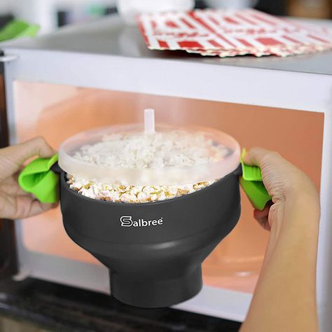 Salbree Microwave Popcorn Popper • • • • • #microwavepopper #popcornpopper #popcorn #airpopcornpopper #airpopper #microwavepopcorn #microwave #kitchen #kitchenutensils #parties #party Selling Popcorn, Kitchen Gadgets Storage, Hotdog Sandwich, Microwave Popcorn Maker, Popcorn Salt, Air Popper, Microwave Popcorn Popper, Movie Theater Popcorn, Perfect Popcorn