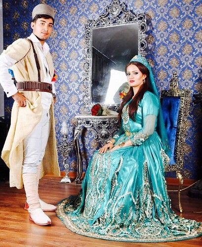 Traditional Persian Clothing, Iran Clothes, Traditional Iranian Clothing, Iranian Clothes, Persian Dress, Persian Clothing, Iranian Culture, Iran Culture, Muslim Culture