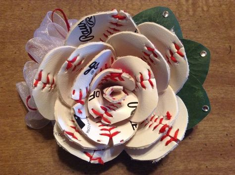 Baseball Flowers Diy, Baseball Roses Diy How To Make A, Baseball Corsage, Softball Wedding, Softball Roses, Baseball Flowers, Baseball Treats, Softball Crafts, Baseball Jewelry