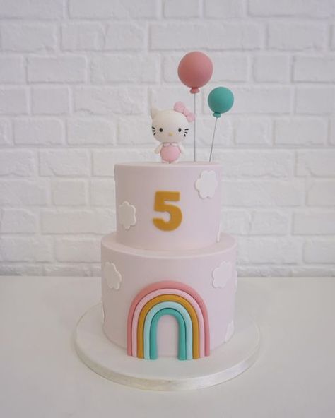 Hello Kitty Rainbow Cake, Peace Of Cake, Hello Kitty Rainbow, Cake Studio, Hello Kitty Cake, Rainbow Balloons, Unicorn Cake, Rainbow Cake, Baby Birthday