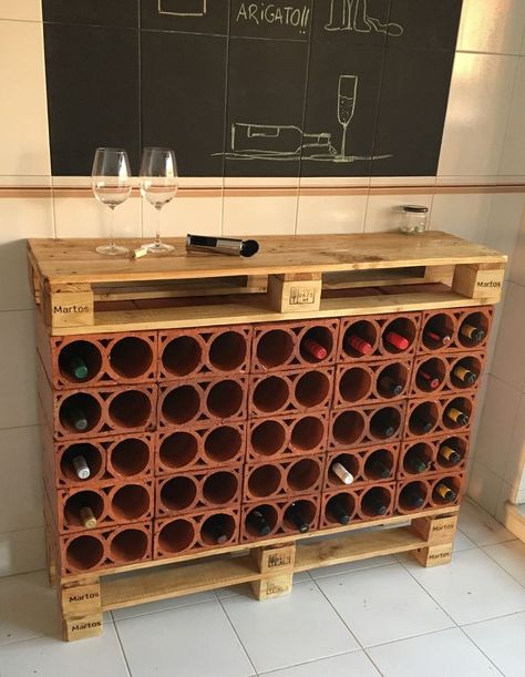 Diy Wine Cellar, Alternative Furniture, Bar Deco, Pallet Wine Rack, Pallet Wine, Wine Barrel Furniture, Home Wine Cellars, Wine Cellar Design, Cellar Design