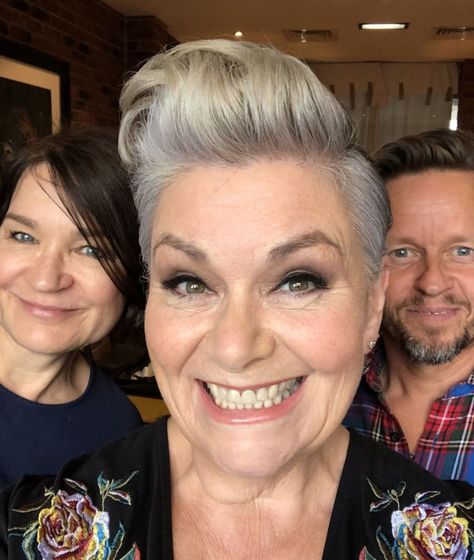 Short Grey Hair Quiff, Quiff Hairstyles Women Short, Grey Quiff Women, Dawn French Short Hair, Short Hair With Quiff Woman, Female Quiff Short Hairstyles, Short Quiff Haircut Women, Short Hair Quiff Women, Dawn French Hair