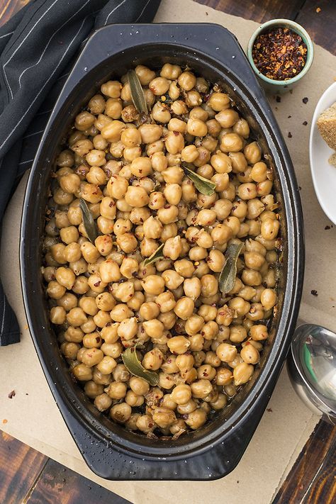 This traditional baked chickpeas recipe is naturally vegan and gluten-free, plus it’s the most tasty method for preparing chickpeas. Greek Rice Pudding, Baked Chickpeas, Unprocessed Recipes, Italian Almond Cookies, Chickpeas Recipe, Greek Chickpeas, Wfpb Recipes, Veggie Tales, Chickpea Recipes