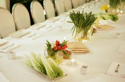 seder centerpiece ideas  love the green onions! Passover Dinner Ideas, Passover Decor, Seder Dinner, Passover Ideas, Jewish Inspiration, Passover Table Setting, Passover Dinner, Biblical Feasts, Seder Meal