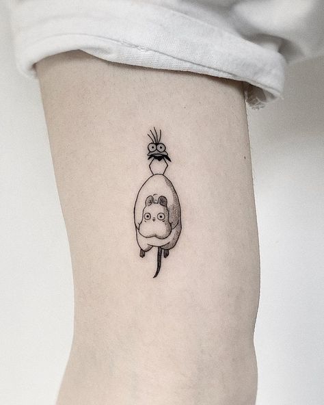 Studio Ghibli Tattoo Minimalist, Studio Gibhili Tattoos, Small Studio Ghibli Tattoo Ideas, Cat Bus Tattoo, Catbus Tattoo, Ghibli Tattoo Minimalist, Ghibli Tattoo Ideas, Hayao Miyazaki Tattoo, Kodama Tattoo