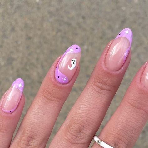 Kiara Sky Gel Polish, Cute Halloween Nails, Cute Ghosts, Pumpkin Nails, Pink Halloween, Halloween Nail Art, Nail Pro, Nail Tutorials, Negative Space