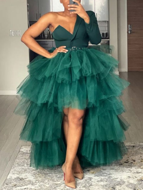 Green Evening Gowns, Ruffled Gown, High Low Gown, Big Dresses, Tulle Maxi Dress, 21st Dresses, Flowy Maxi Dress, Irregular Hem, Maxi Dress Online