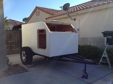 Offroad Teardrop Camper, Micro Camper Diy, Teardrop Camper Interior, Off Road Teardrop Trailer, Mini Motorhome, Teardrop Trailer Plans, Teardrop Camper Plans, Camping Trailer Diy, Small Camper Trailers