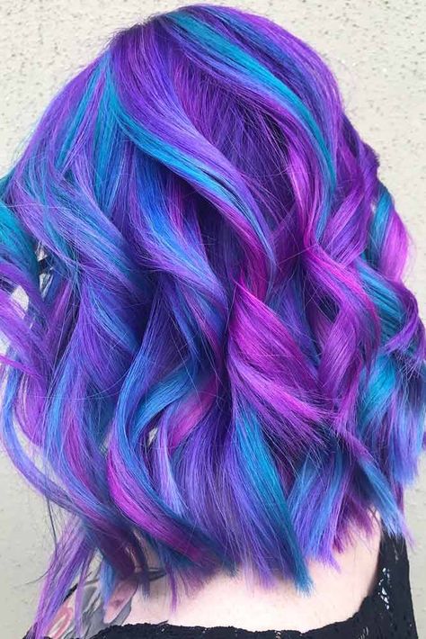 24 Stunning Purple Highlights Ideas To Make Your Daily Look Unique Blue And Purple Highlights, Balayage Blue, Cool Hair Color Ideas, Purple And Blue Hair, Highlights Purple, Hair Color 2017, Purple Balayage, Highlights Ideas, Va Beach