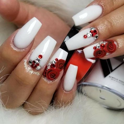 Wedding Nails Red And White, Red And White Wedding Nails For Bride, Red And White Wedding Nails, Red Wedding Nails For Bride, National Nails, Bridal Nail Designs, Red Wedding Nails, Elegant Bridal Nails, Beauty And The Beast Nails