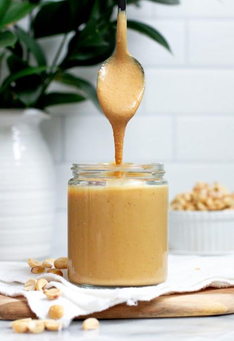 Easy, 1-ingredient, 5-minute creamy homemade peanut butter! Dragon Sauce Recipe, Dragon Sauce, Homemade Nut Butter, Kebabs On The Grill, Random Recipes, Peanut Butter Sauce, Food Bowls, Homemade Peanut Butter, Grilled Chicken Salad