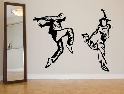 Dance Class Wall Painting Ideas, Dance Studio Wall Art, Dance Studio Wall Design, Dance Wall Painting, Hip Hop Room, Dance Room Decor, Dance Bedroom, Photo Studio Decor, Dancing Room