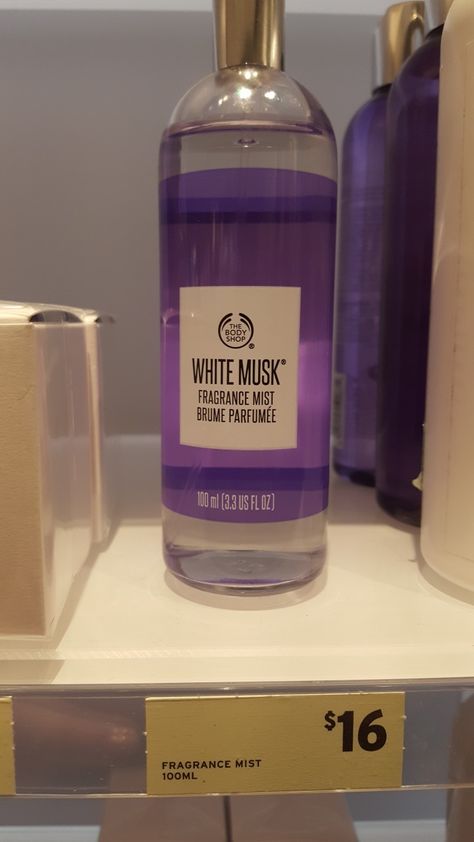 The body shop white musk The Body Shop White Musk, Fragrance Mist, The Body Shop, White Shop, The Body, Vodka Bottle, Vodka, Hair Makeup, Fragrance