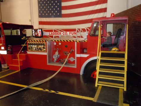 Play Fire Station, Fire Truck Bedroom, Pretend City, Indoor Playground Design, Kids Salon, Fire Gear, Fire Truck Party, Daycare Design, Mini City