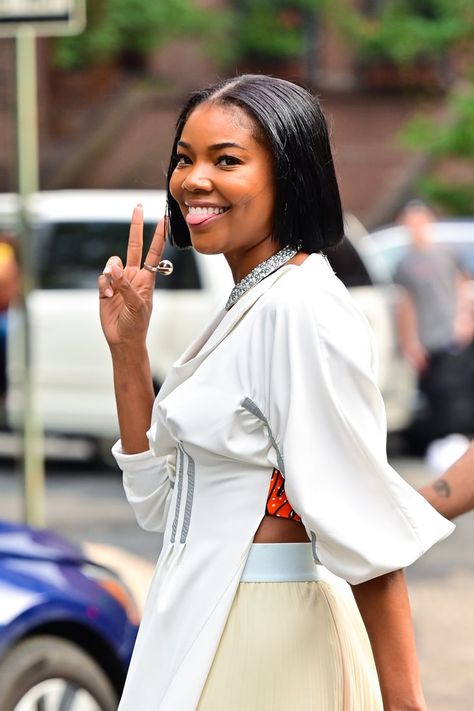 See Gabrielle Union's Natural Curls After "Summer Chop" Cut Gabriella Union, Gabrielle Union Hairstyles, The Big Chop, Black Fashion Bloggers, Western Clothing, Celebrity Hair, Gabrielle Union, Popsugar Beauty, Big Chop