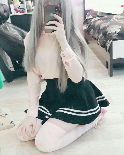 Pastel Femboy Outfit, Femboy Outfit, Dark Edgy Fashion, Outfits Pastel, Edgy Fashion Outfits, Pastel Goth Fashion, Fashion 90s, Kawaii Fashion Outfits, La Girl