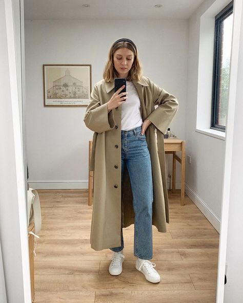 Brittany Bathgate Style, British Summer Outfits, Trenchcoat Outfit, British Girls, Brittany Bathgate, Brittany Murphy, Brittany Snow, Trench Coat Outfit, Skandinavian Fashion