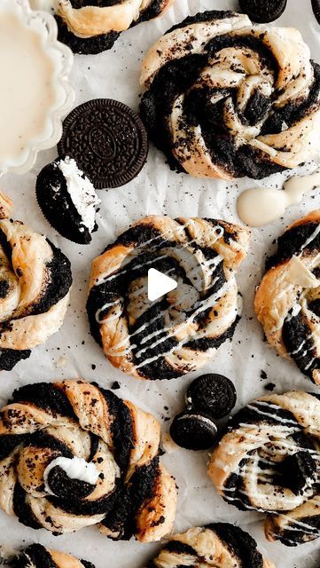 Oreo Pastry, Pastry Swirls, Oreo Filling, Market Ideas, Yay Or Nay, 2 Ingredient, Best Vegan Recipes, 4 Ingredient, Search Bar