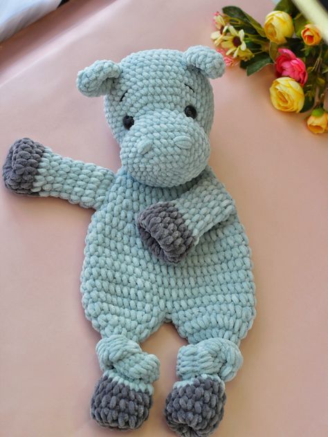 Amigurumi Lovey, Snuggler Pattern, Security Blanket Crochet Pattern, Crochet Lovey Free Pattern, Crochet Hippo, Lovey Pattern, Crochet Lovey, Confection Au Crochet, Baby Security Blanket