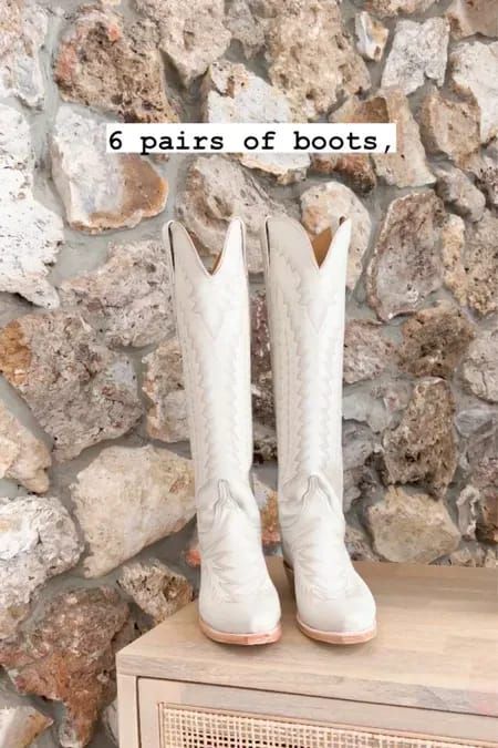 White Lucchese Boots, Lucchese Boots Womens Outfit, Lucchese Boots Womens, Lucchese Boots, Cowgirl Boots, Jeffrey Campbell, White Silver, Daily Fashion, Daily Outfits