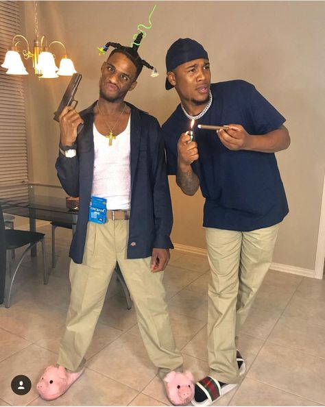 Black Guy Halloween Costumes, Guy Halloween Costumes, Two Person Halloween Costumes, 90s Outfits Party, Cafeteria Tray, 90s Halloween Costumes, 90’s Outfits, Spirit Week Outfits, Hot Halloween Outfits