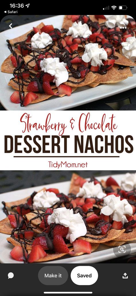 Nachos Dessert, Dessert Nachos Recipe, Dessert Nachos, Strawberries And Chocolate, Coconut Dessert, Cheesecake Dip, Brownie Desserts, Cinnamon Chips, Dessert Party