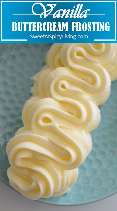 Buttercream Frosting Recipe Easy, American Buttercream Frosting, Chocolate Whipped Cream Frosting, Chocolate Icing Recipes, Cake Carrot, American Buttercream, Easy Frosting, Frosting Recipes Easy, Whipped Frosting