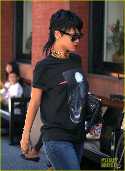 Rihanna: Get My New 'Rogue' Products Now! | rihanna get my new rogue products now 09 - Photo Rihanna Hair Short, Rihanna Mullet, Rattail Haircut, Rihanna Hairstyles, Tiny Shorts, Short Grunge Hair, Rihanna Photos, Mullet Haircut, Mohawks