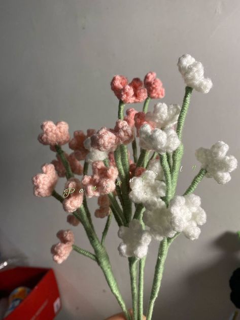 Crochet Baby Breath Flower, Baby Breath Crochet, Bouquet Diy Gift, Crochet Bouquets, Crochet Pink, Flowers For Sale, Crochet Bouquet, Crochet Fashion Patterns, Diy Bouquet