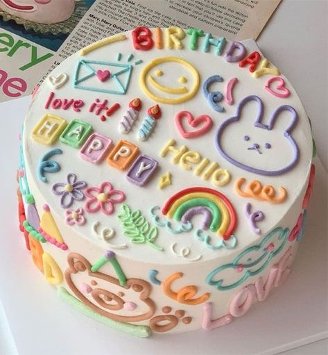 Resipi Kek, Funny Birthday Cakes, Mini Cakes Birthday, Creative Birthday Cakes, Simple Birthday Cake, حلويات صحية, Pretty Birthday Cakes, Cute Birthday Cakes, Deilig Mat