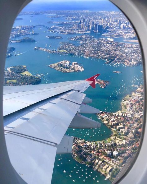 Sydney Australia Travel, Airport Vibes, Plane Photography, Catch Flights Not Feelings, Australian Continent, Plane Window, Flights Not Feelings, Airplane Wallpaper, Sydney Airport