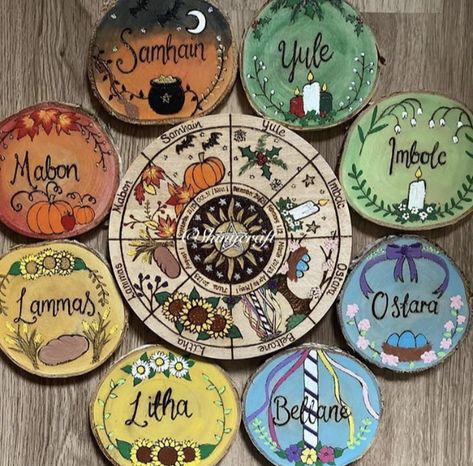 Witchcraft Diy, Having A Family, Pagan Yule, Pagan Spirituality, Pagan Crafts, Witch Spirituality, Wheel Of The Year, Pagan Art, Celtic Culture