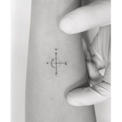 Mini Tats Ideas From Playground Tattoos - Minimalist Tattoo Ideas - Simple Tattoos - #4 Kundalini Tattoo, Fingerprint Tattoos, Art Tattoo Ideas, Tats Ideas, Sun Tattoo Small, Wörter Tattoos, Travel Tattoo Small, Mini Tats, Paris Tattoo