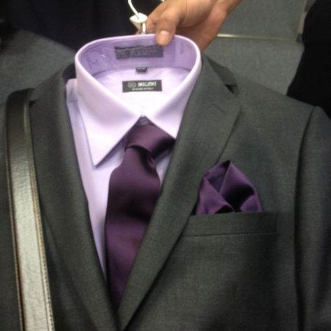 Groomsmen Suits. Um I think I love this! White Tuxedo Wedding, Blue Groomsmen Suits, Light Purple Shirt, Gray Groomsmen Suits, Groomsmen Grey, Stil Masculin, Groom Wedding Attire, Plum Wedding, Purple Wedding Theme