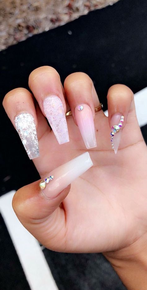 mixed blinged out stiletto nails Halloween Acrylic Nails, Long Nail Designs, Acrylic Coffin, Glam Nails, Acrylic Nails Coffin, Birthday Nails, Prom Nails, Coffin Nails Designs, Pretty Acrylic Nails