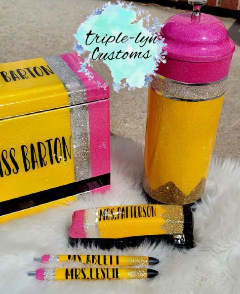 THIS IS for the round upright dispenser ONLY. I do take custom requests by message if interested in anything else.  Made To Order!!  This listing is for a School Themed Pencil Holder/Dispenser. Makes the perfect statement piece in any classroom. Pencil Holder/Dispenser is handmade with love. As with all handmade items, there may be small imperfections. Pencil Holder/Dispenser ~ Measures approximately 11 inches high by 3.25 inches in diameter ~ Easy to load pencils/pens/markers ~ Convenient pull-top lid that pops pencils up when lifted ~ High quality polyester glitter to give exceptional sparkle ~ Sealed with FDA Compliant Resin *Pencils NOT included* Using the drop down menu choose your Design... ~ Lined Paper ~ Glue Stick ~ Composition ~ Pencil Please note that personalization is optional Pencil Dispenser Teacher, Pencil Dispenser, Straw Dispenser, Diy Pencil Holder, Teacher Gift Back To School, Glue Stick, Paper Glue, Teacher Things, Pencil Holder