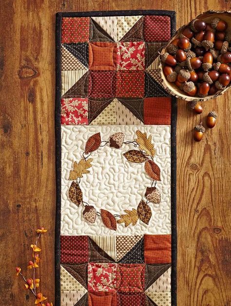 102732692_7f67f1984e0a6769bb4fc355ff347e7992dbcc24 Fall Table Runner Patterns Free, Fall Table Runner Patterns, Autumn Table Runner, Fall Runner, Colorful Table Setting, Fall Table Runner, Fall Quilt, Quilted Table Runners Patterns, Fall Table Runners