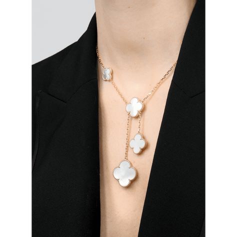 Magic Alhambra necklace, 6 motifs - VCARD79100- Van Cleef & Arpels Magic Alhambra Necklace, Kate Middleton Jewelry, Alhambra Necklace, Pink Gold Bracelet, Van Cleef And Arpels Jewelry, Van Cleef & Arpels, Gold Link Necklace, Van Cleef And Arpels, Van Cleef Arpels