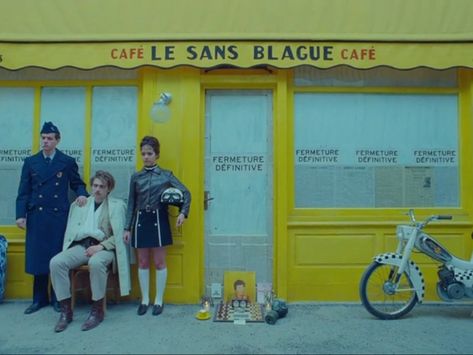 Wes Anderson Composition, Wes Anderson Aesthetic, Jeremy Deller, The French Dispatch, French Dispatch, Wes Anderson Movies, Wes Anderson Films, Isle Of Dogs, Aphex Twin