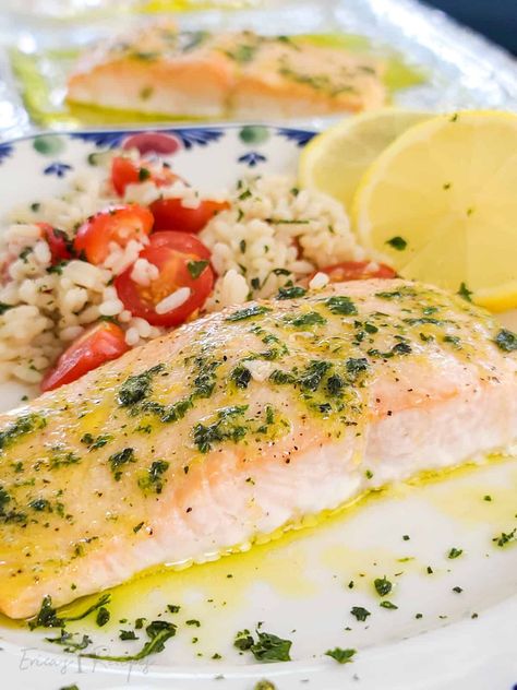 Low Sodium Salmon, Lemon Basil Butter, Convention Oven, Low Sodium Recipes Heart, Basil Butter, Heart Healthy Recipes Low Sodium, Oven Salmon, Low Salt Recipes, Salmon With Lemon