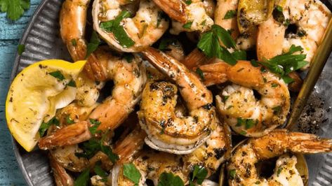 35 Insanely Delicious Shrimp Dinners Yakiudon Recipe, Easy Shrimp Dinner Recipes, Pan Seared Shrimp, Shrimp Dinner Recipes, Southern Shrimp And Grits, Quick Shrimp Recipes, Shrimp Dinners, Shrimp Skewer Recipes, Shrimp Bbq Recipes